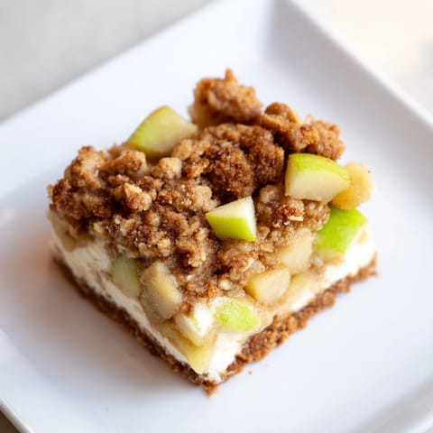 Apple Crisp Cheesecake Bars